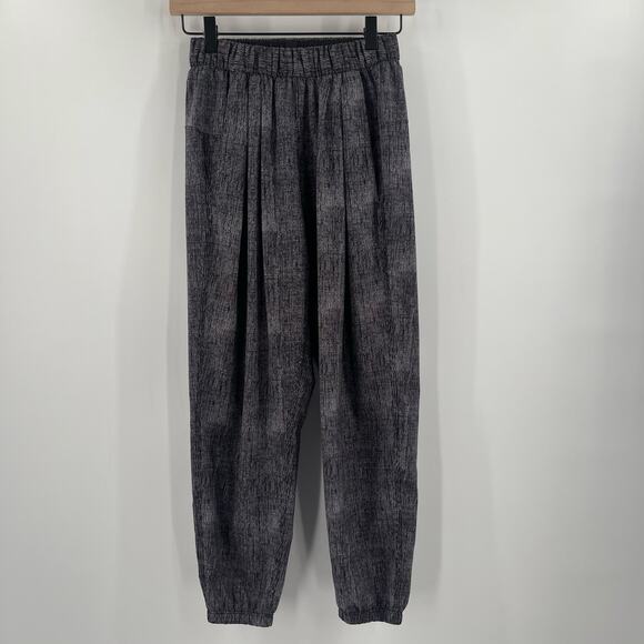 LULULEMON Pants Size 2 Rollin' With My Omies Jogger Black/Gray Swift Ultra Light - Picture 15 of 15